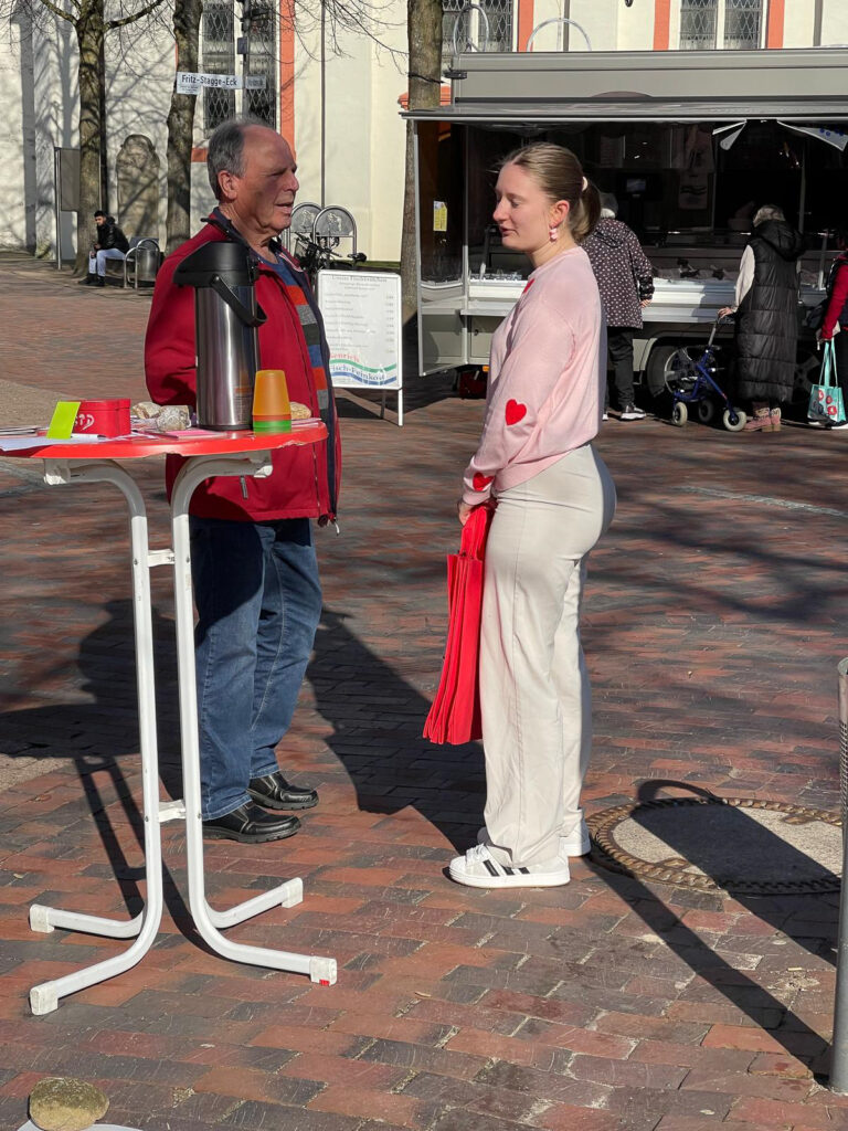 Emily Vescovi im Gespräch